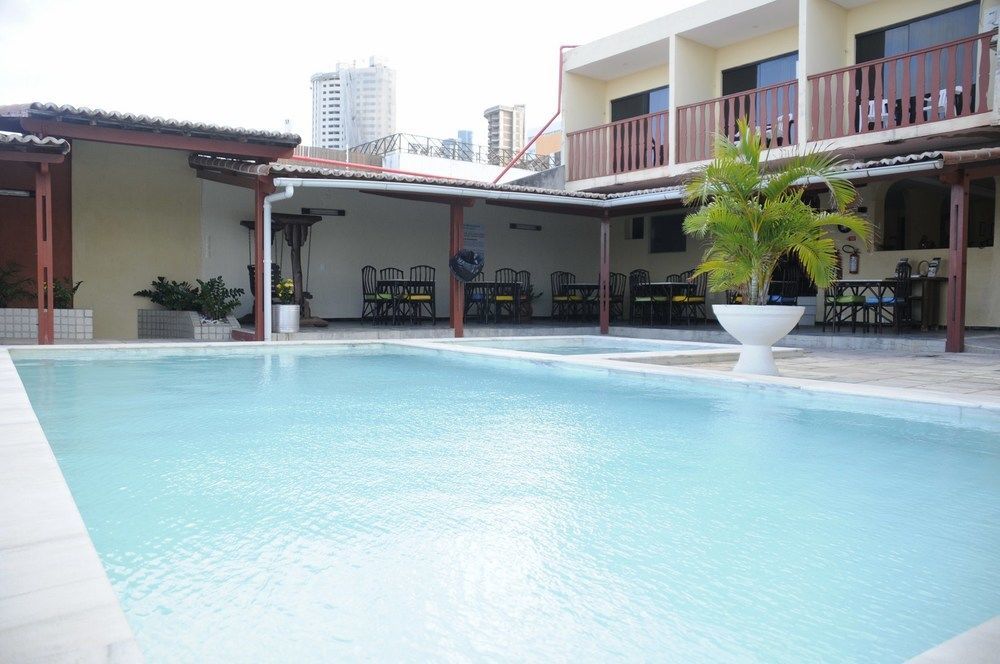 Laina'S Place Hotel Natal Exteriör bild